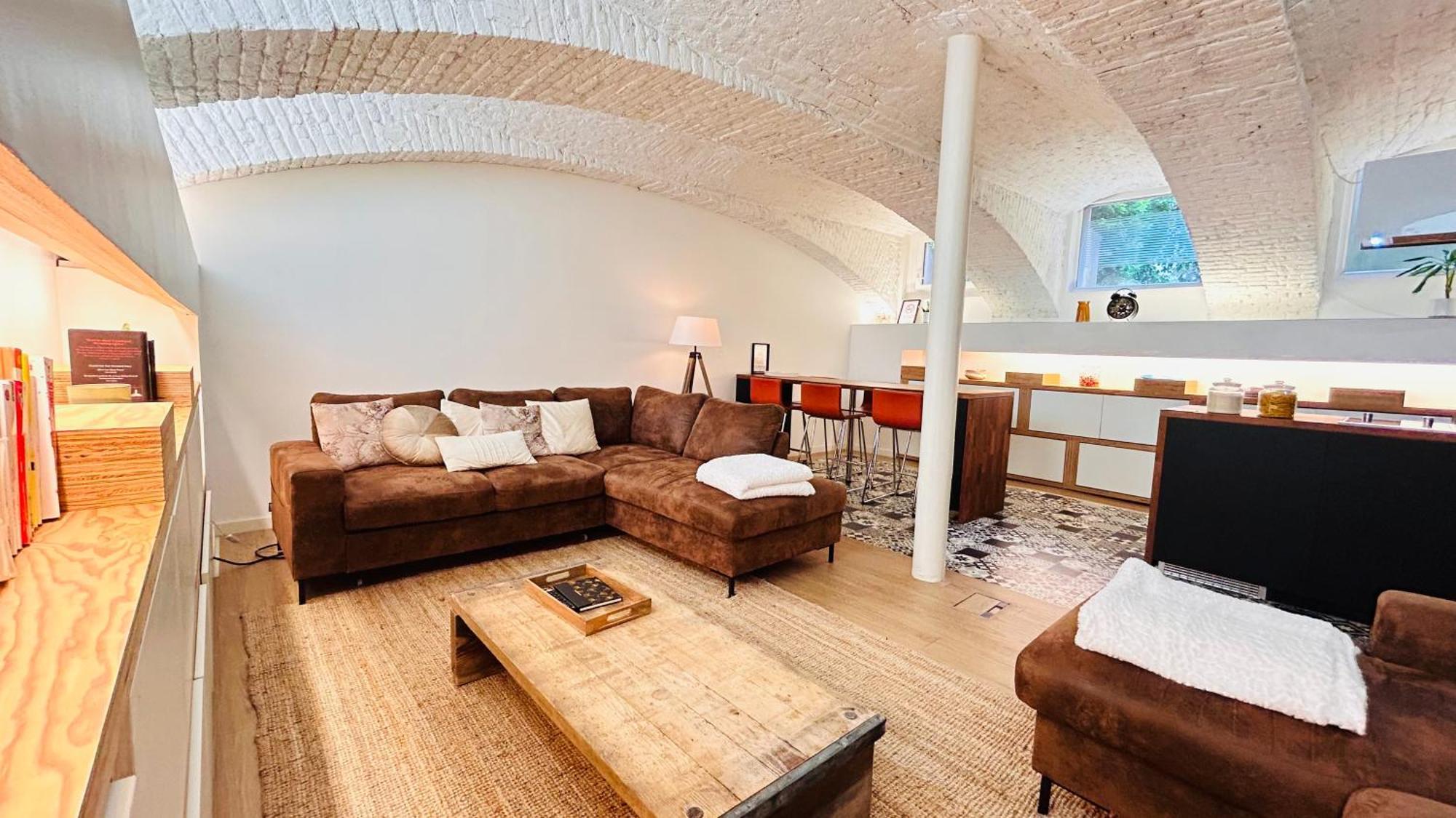Appartement Le Quai - Spacieux Et Calme, 3 Chambres, Ideal Familles Et Professionnels, Vieux *